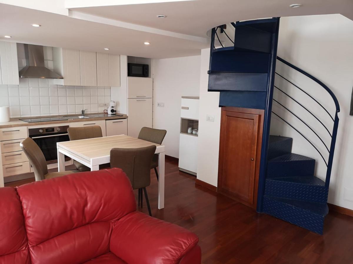 Marina Apartment City Centre Cagliari Dış mekan fotoğraf