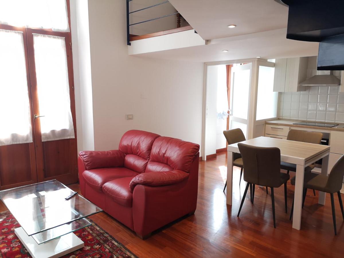 Marina Apartment City Centre Cagliari Dış mekan fotoğraf