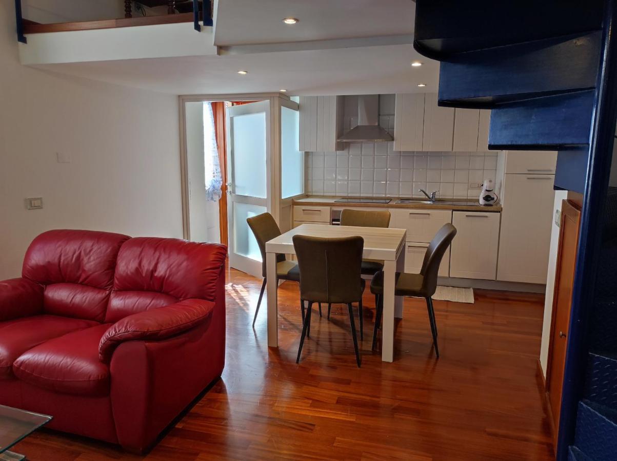 Marina Apartment City Centre Cagliari Dış mekan fotoğraf